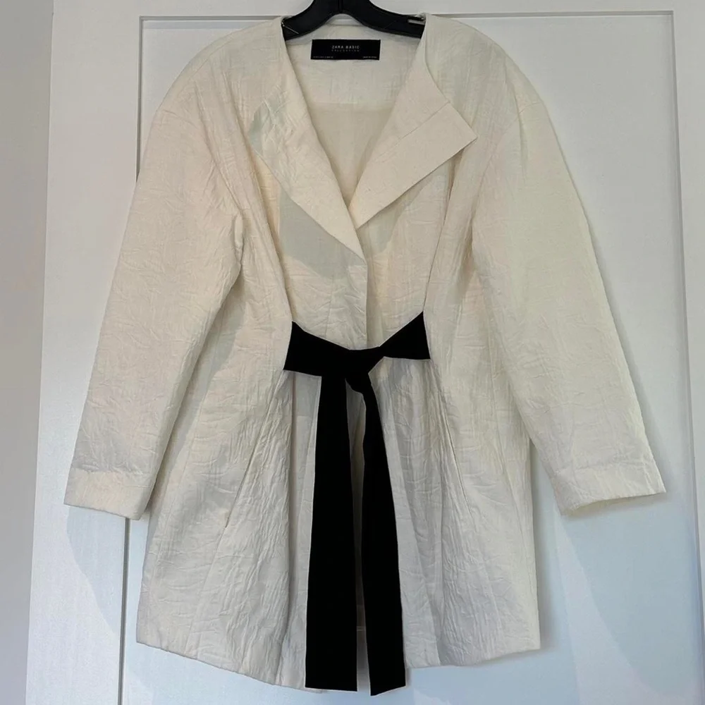 Zara Lightweight Tie Jacket - Picture 2 of 4
